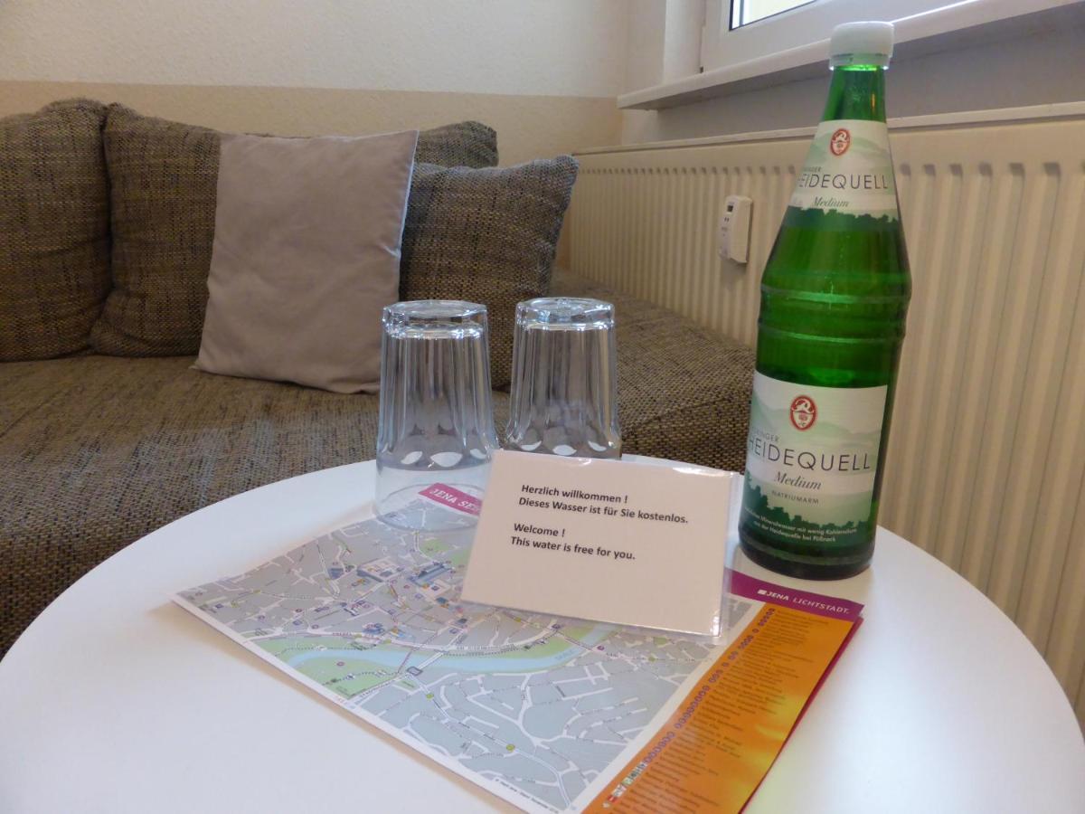 Friedrich Schiller, 2 Schlafzimmer, Balkon,kostenloses Wifi, Nähe Zentrum, Apartment Jena