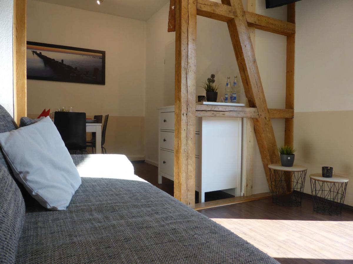 Friedrich Schiller, 2 Schlafzimmer, Balkon,kostenloses Wifi, Nähe Zentrum, * Jena