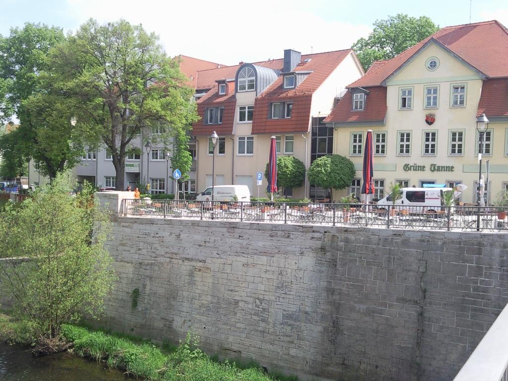 Apartment Friedrich Schiller, 2 Schlafzimmer, Balkon,kostenloses Wifi, Nähe Zentrum,
