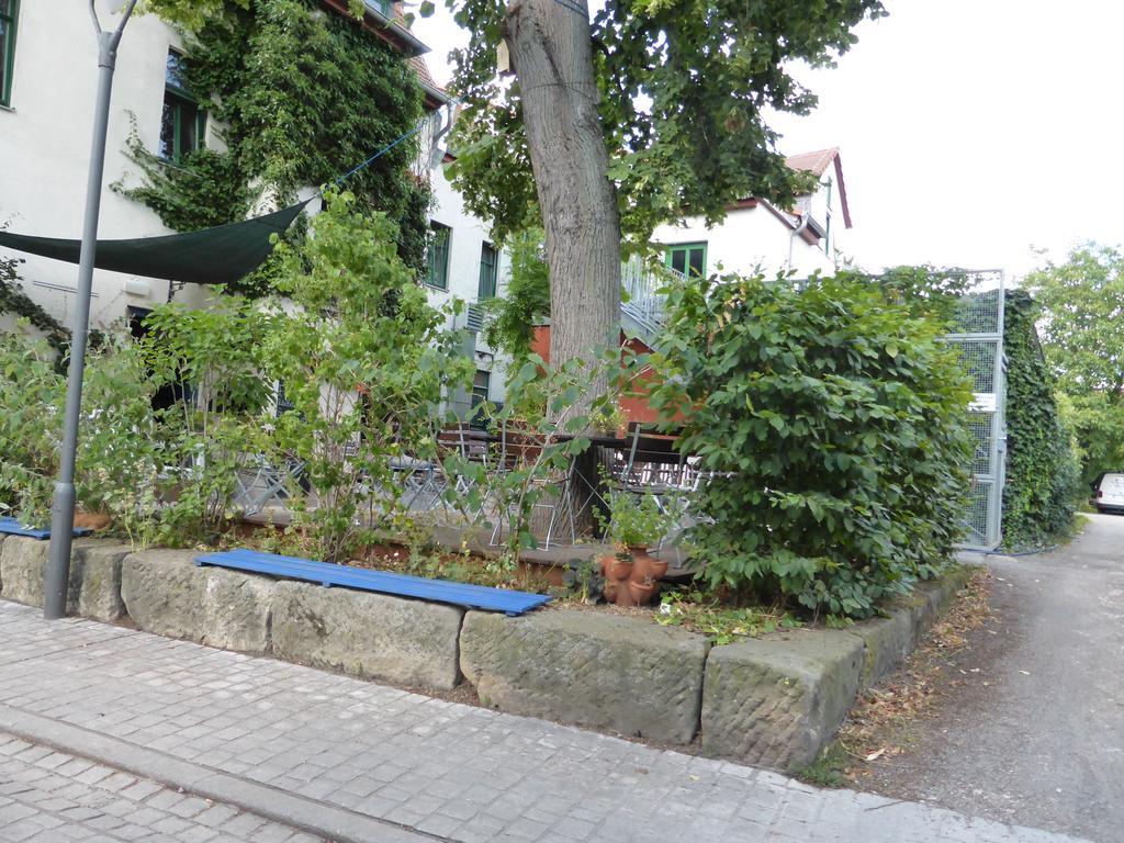 Apartment Friedrich Schiller, 2 Schlafzimmer, Balkon,kostenloses Wifi, Nähe Zentrum, Jena
